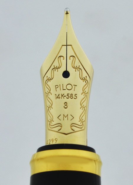 Pilot Namiki Custom 98 Fountain Pen - Short, Gold Trim, 14k